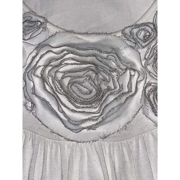 Flower Embellished Blouse by Espresso - Size L - Beautiful Sculped Flowers - Picture 4 of 8